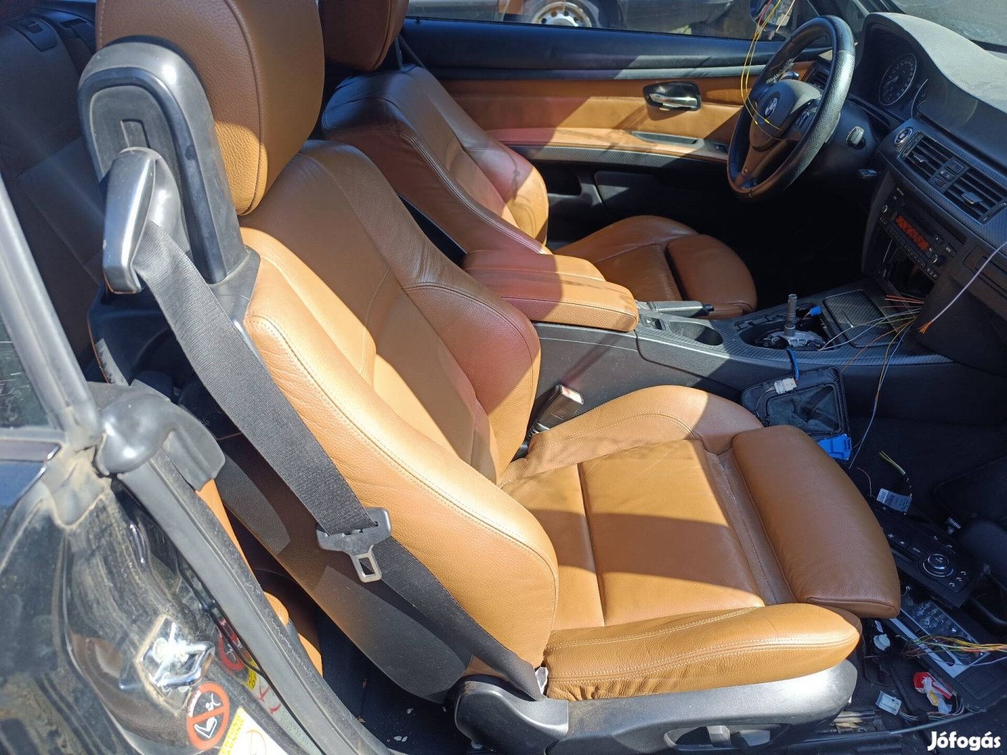 BMW E93 335i alkatrészek bontás 