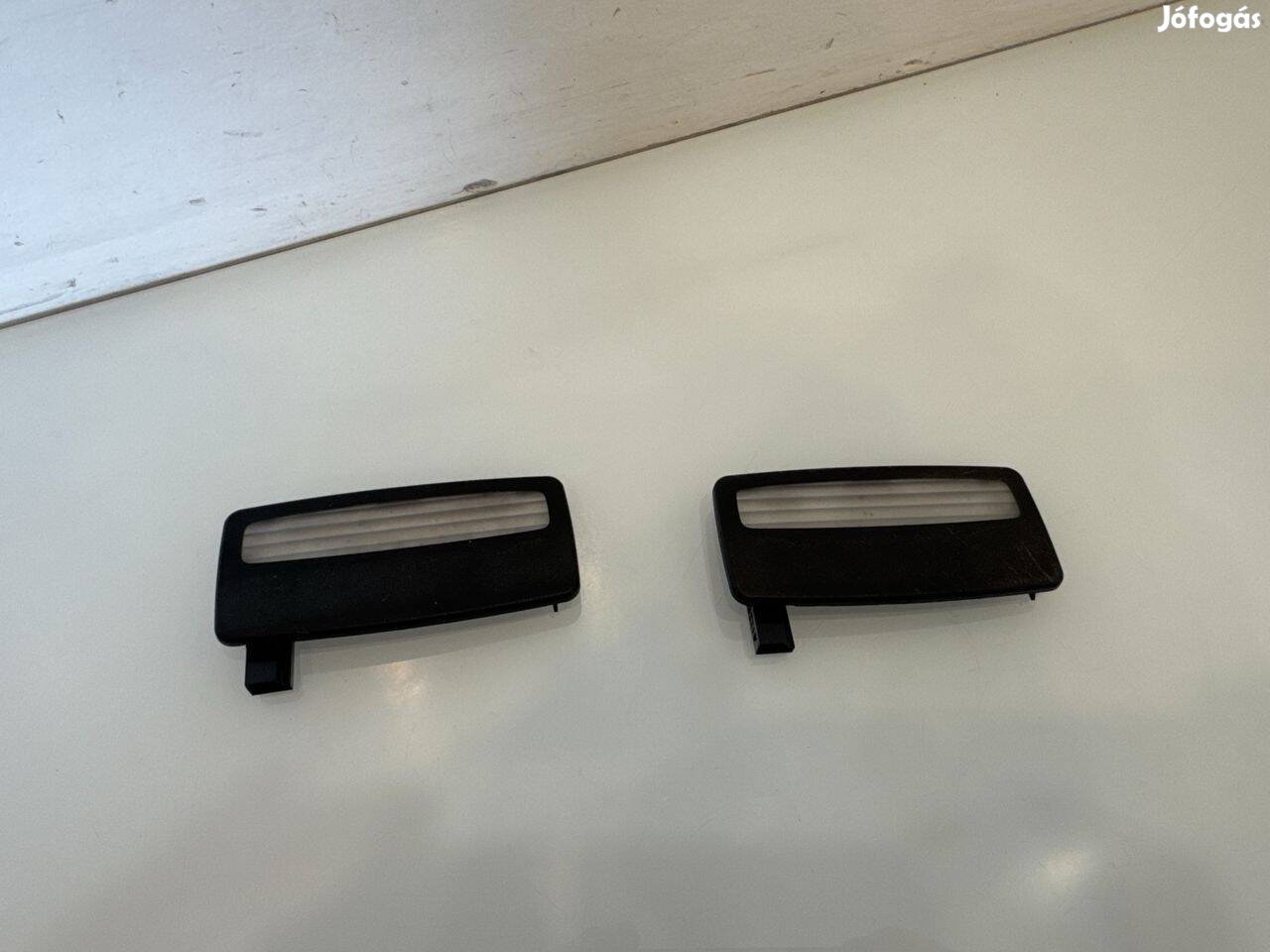 BMW E93 napellenző világítás
