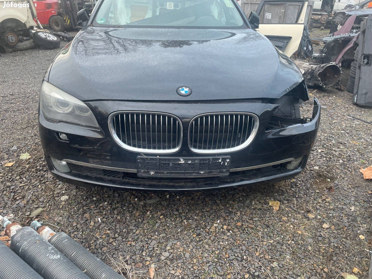 BMW F01 730D Bontott alkatrészei 2009-