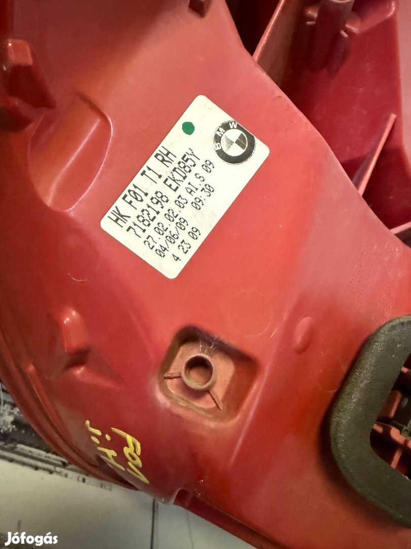 BMW F01 jobb hátsó lámpa 7182198