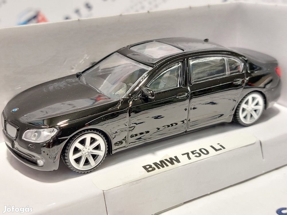 BMW F02 750Li (2018) - Rastar - 1:43