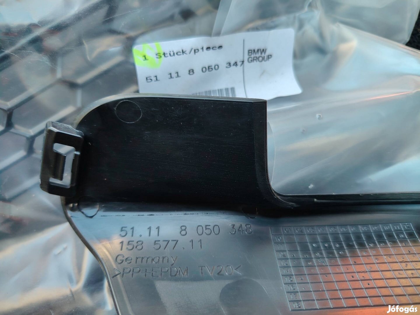 BMW F06 F12 F13 jobb bal oldali lökhárító rács 51118050347