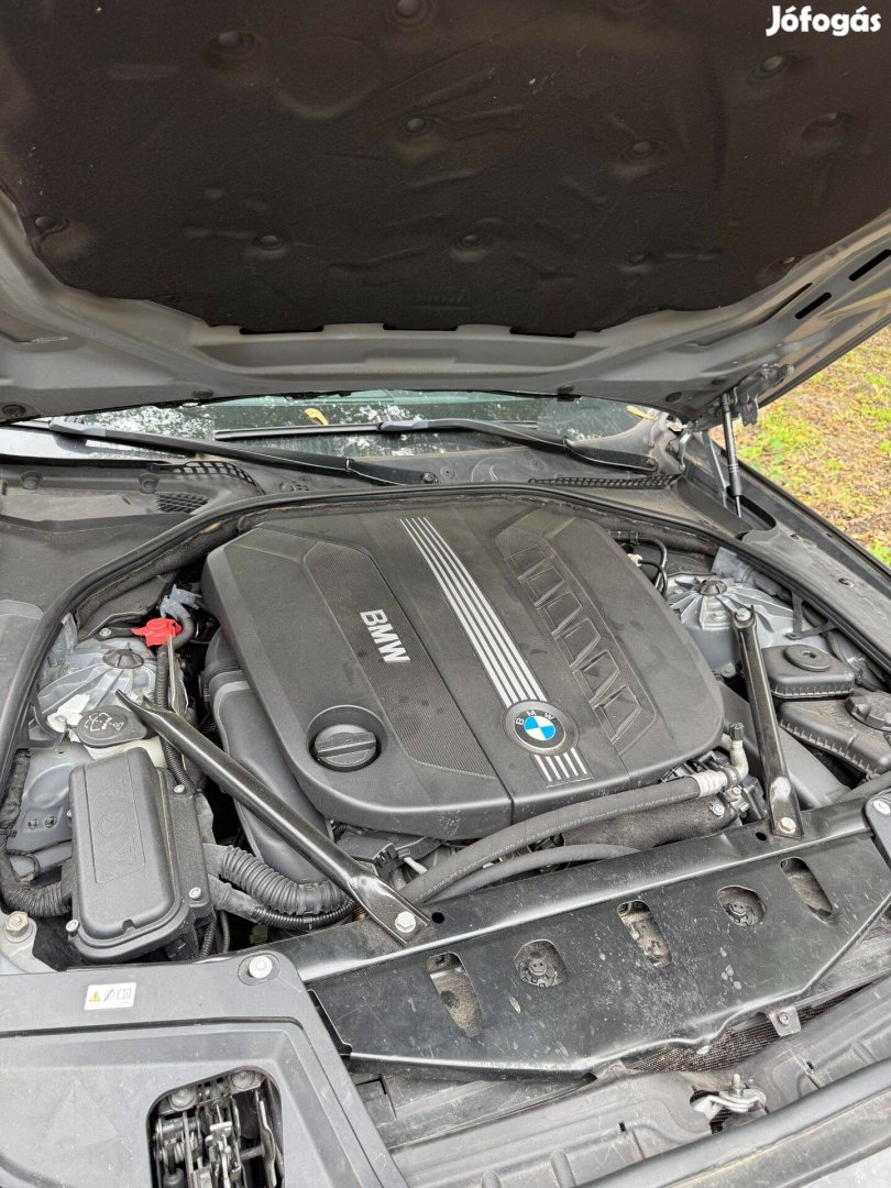 BMW F10 530d motor F0X F07 F1X F25/6 F3X - blokk hengerfejjel N57D30A