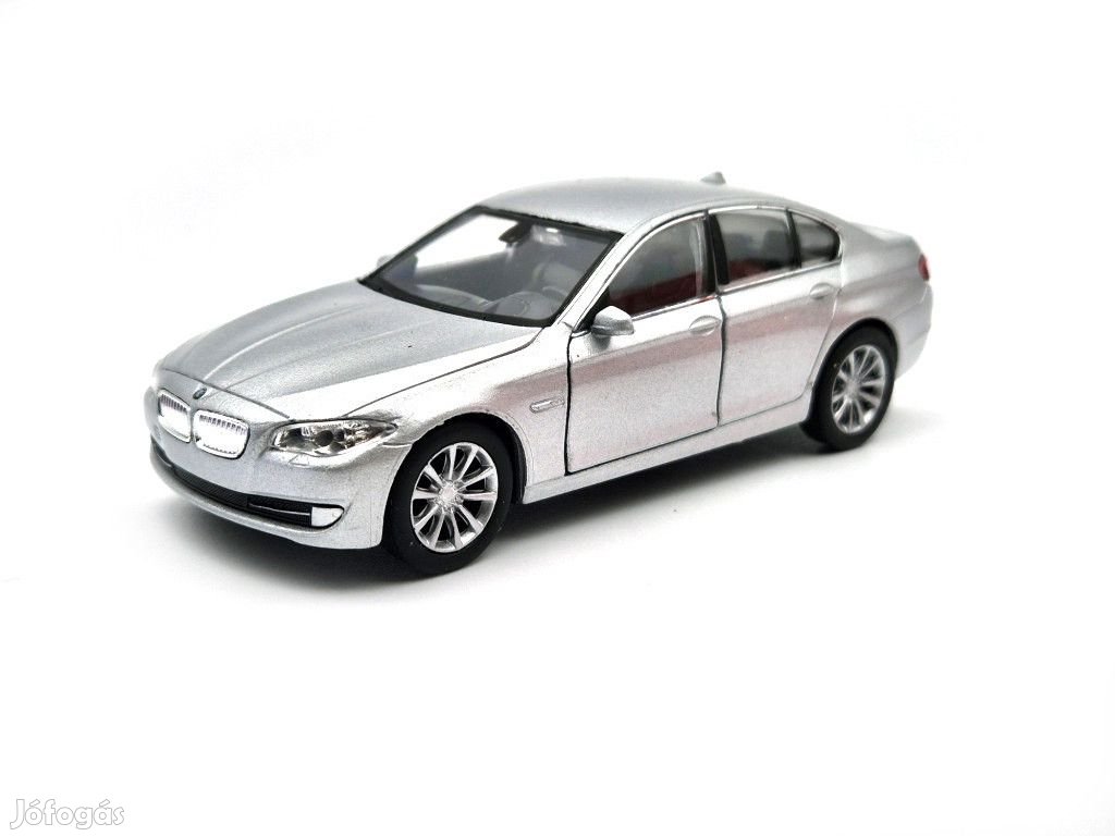 BMW F10 535i (2010) -  Welly - 1:32