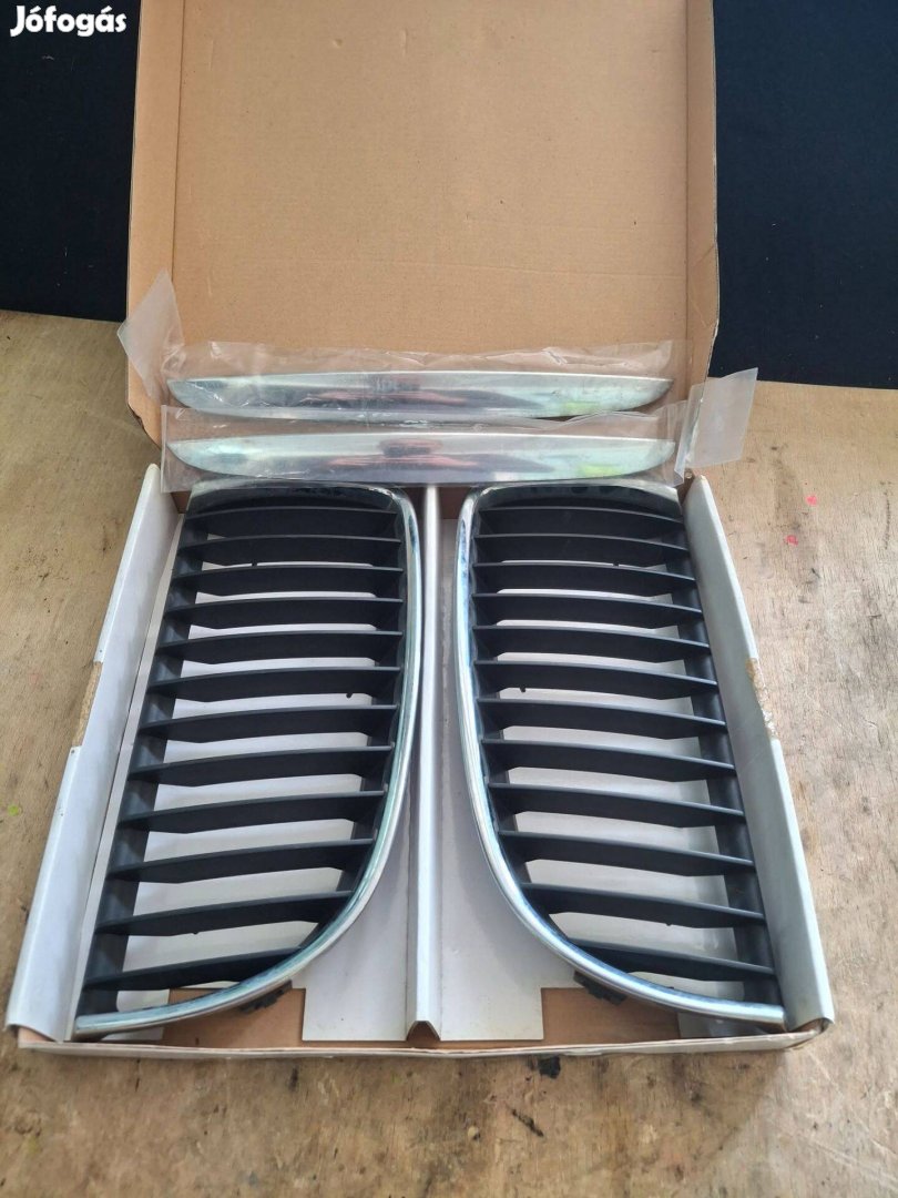 BMW F10 F11 E90 vese hűtőrács