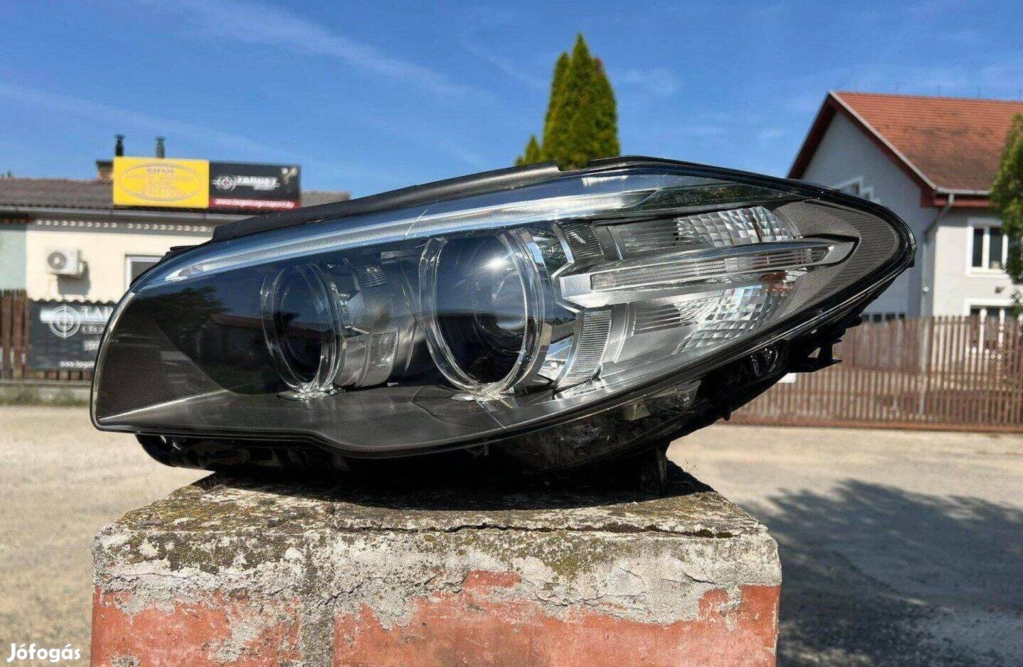 BMW F10 LCI xenon fényszóró, bal