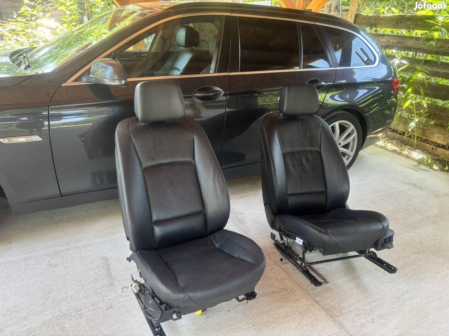 BMW F11 bőr első ülés szett