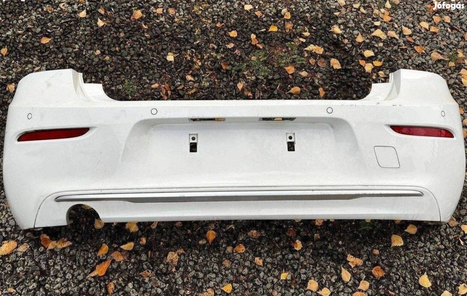 BMW F20 LCI hátsó lökhárító