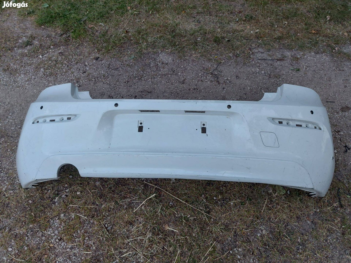 BMW F20lci, F21lci hátsó lökhárító. Facelift
