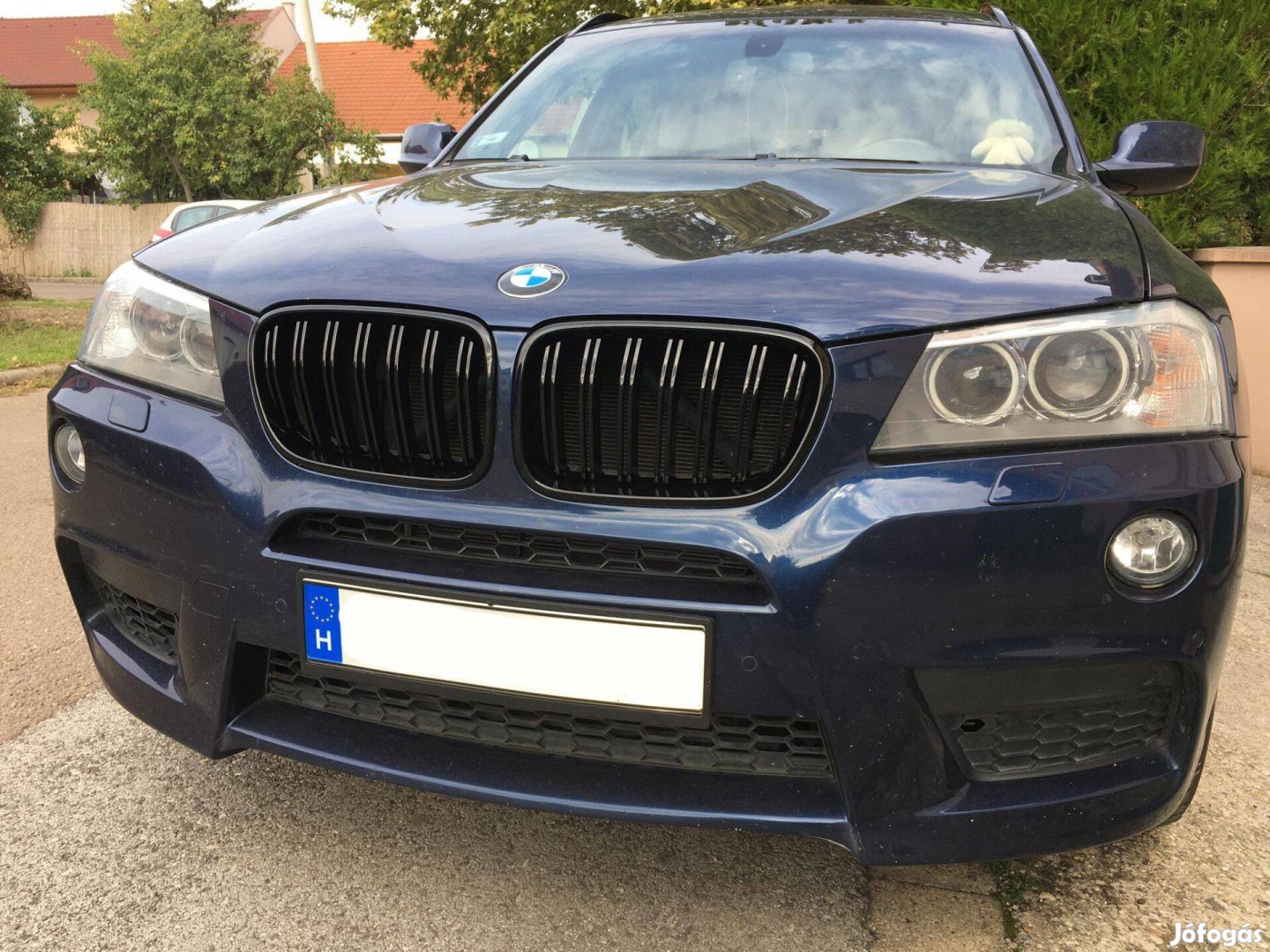 BMW F25 preface (X3) vese hűtőrács díszrács lakk fekete dupla pálcás