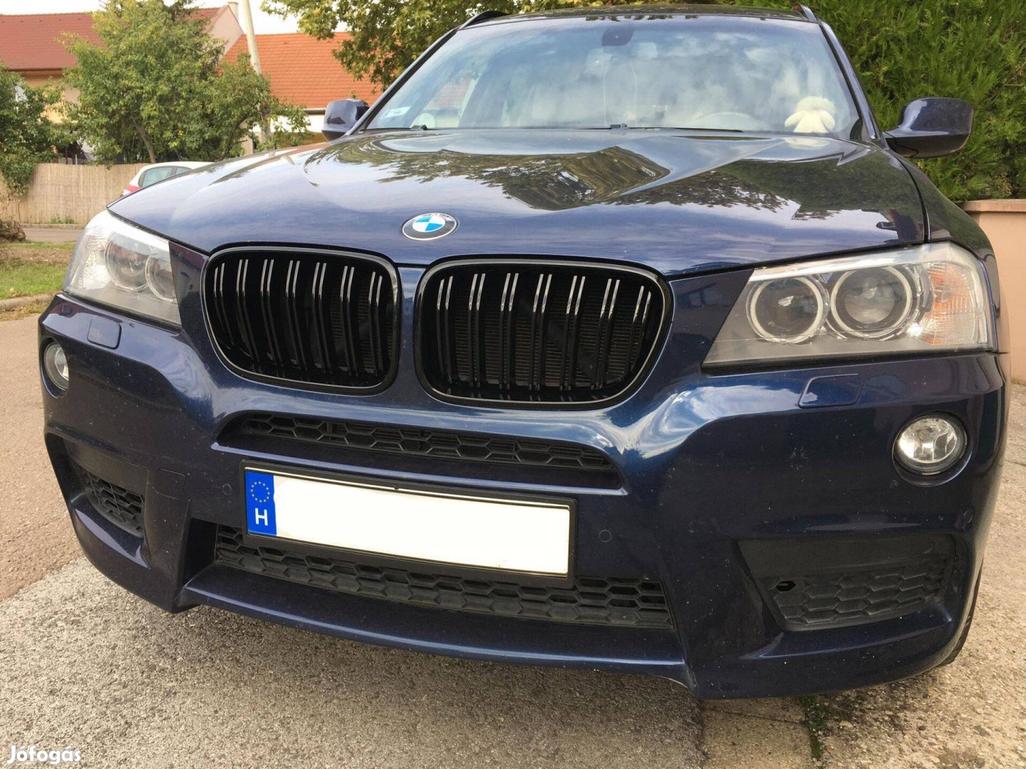 BMW F25 preface (X3) vese hűtőrács díszrács lakk fekete dupla pálcás