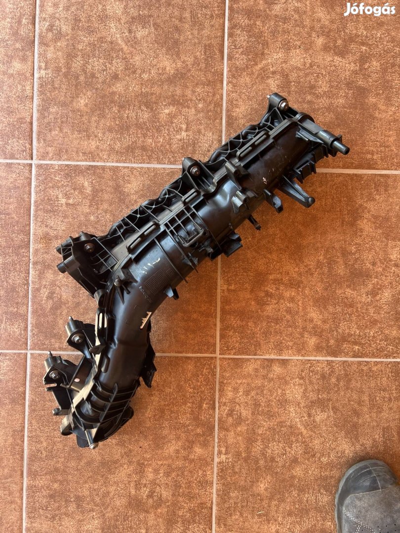 BMW F30 B47 diesel szívósor