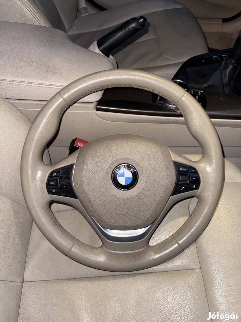 BMW F30 Bézs gyári kormány eladó!