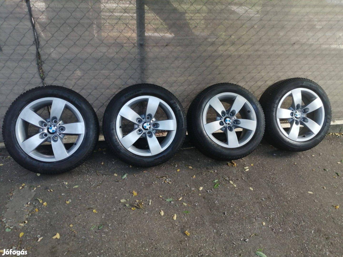 BMW Felnik Téli Gumikkal