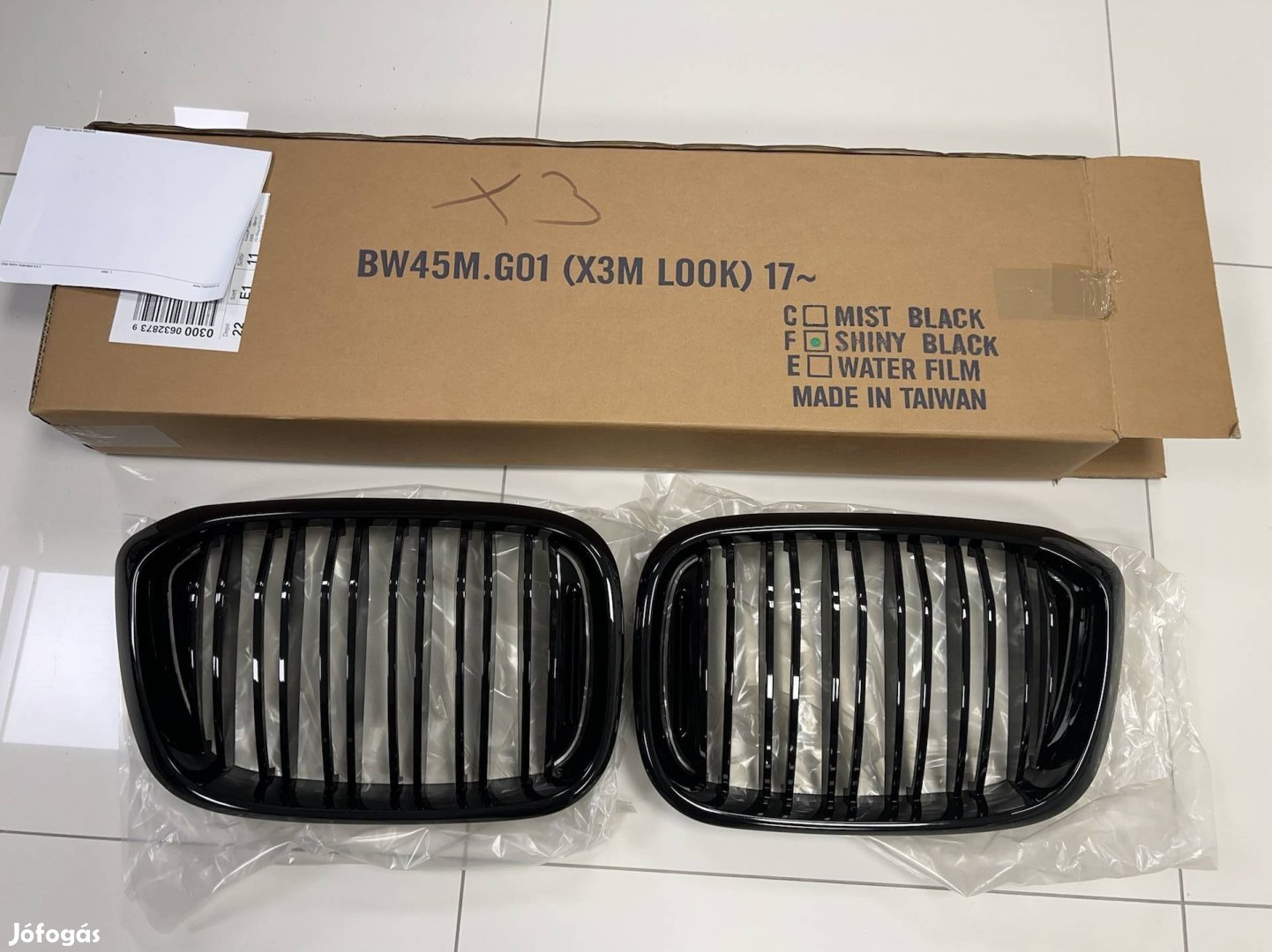 BMW G03 X3 fekete vese/grill