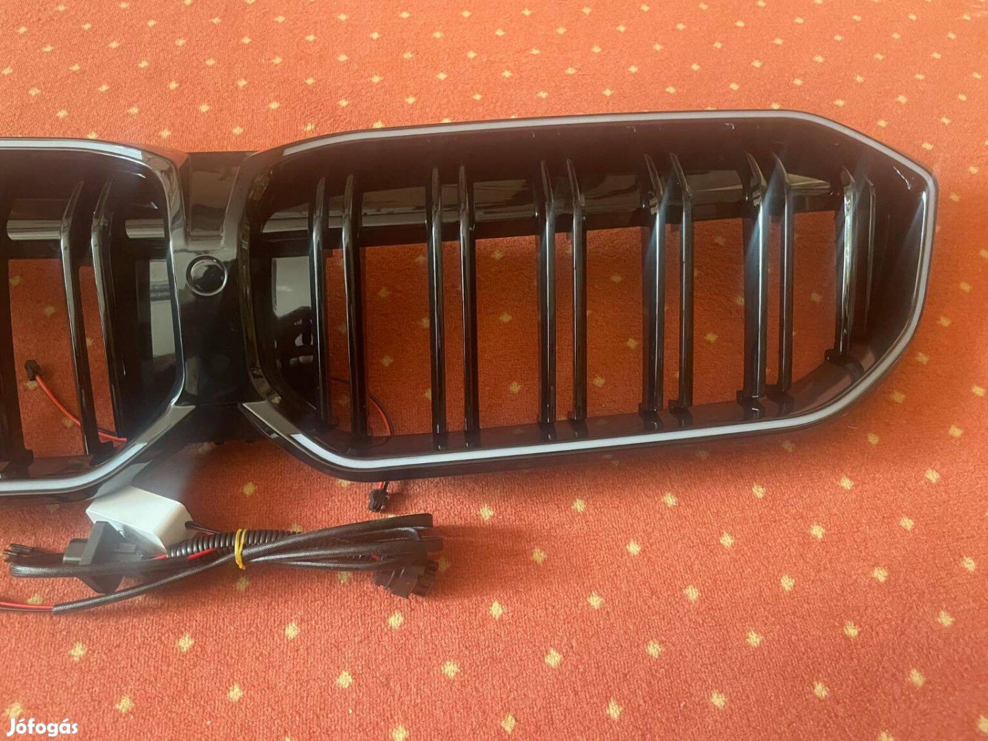 BMW G20 G21 LCI ( 3-as ) díszrács vese lakk fekete dupla pálcás LED kö