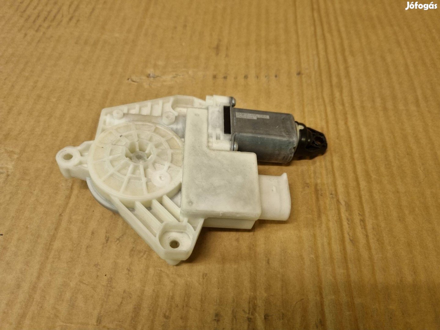BMW G30 G31 G11 G12 jobb hátsó ablakemelő 7455084