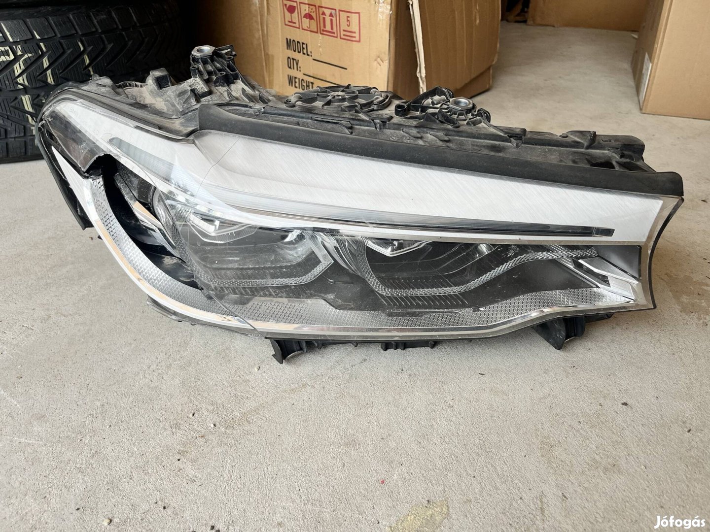 BMW G30 G31 adaptiv fényszóró lámpa, sérült 