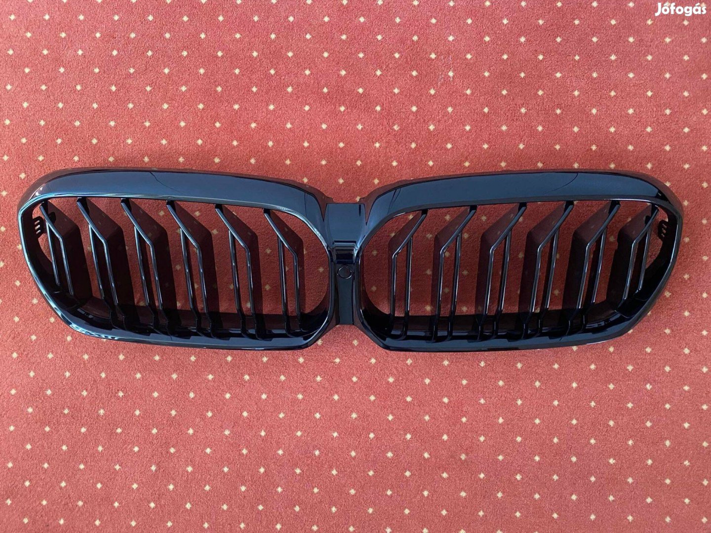 BMW G30 G31 facelift ( 5-ös ) díszrács vese lakk fekete dupla pálcás