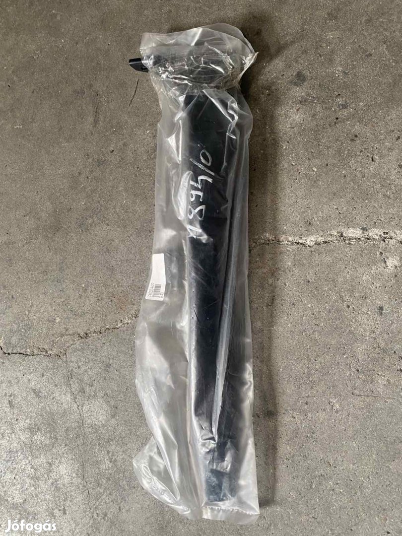 BMW G30  jobb oszlop burkolat 7400244 eladó