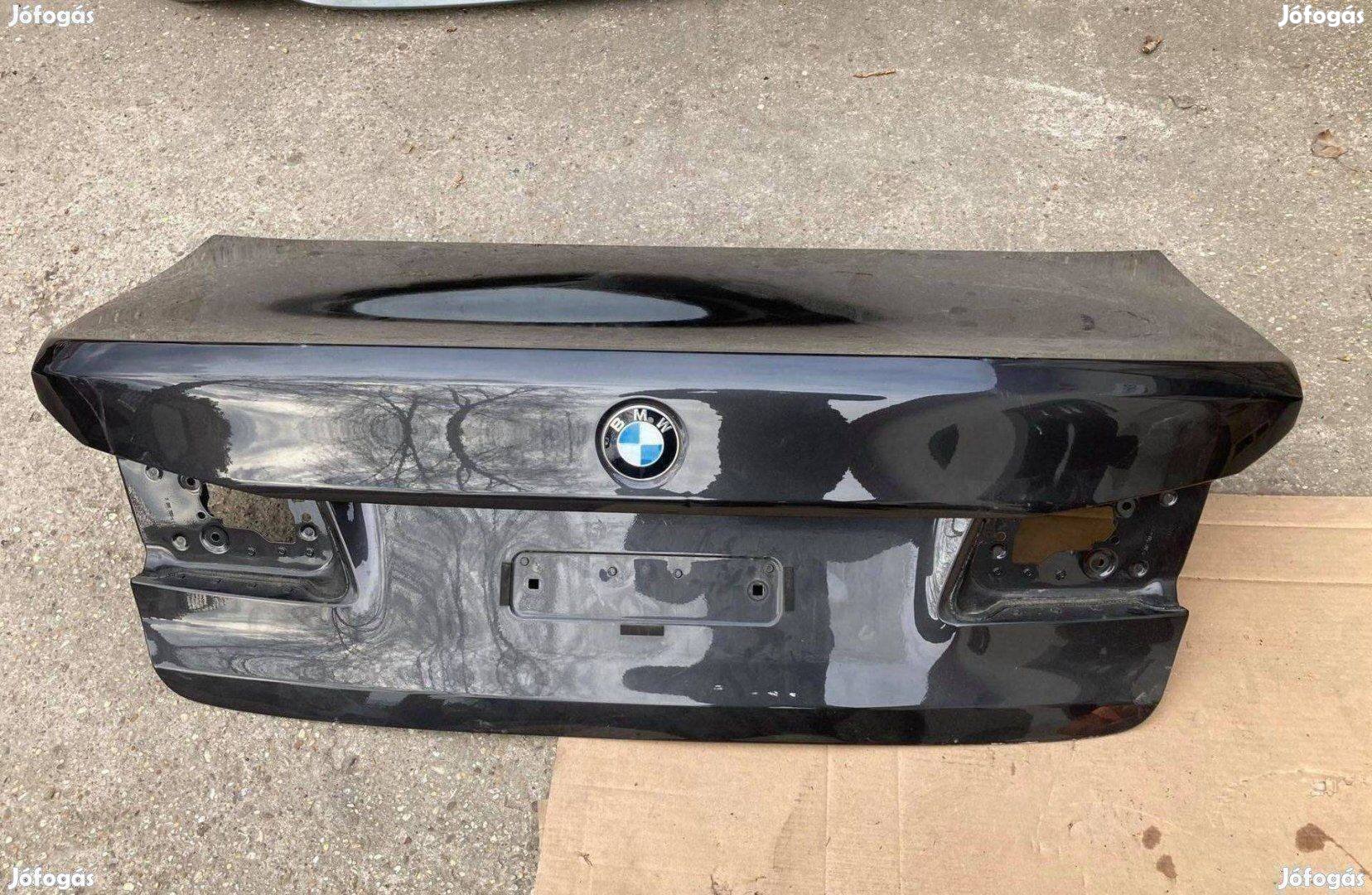 BMW G30 csomagtérfedél