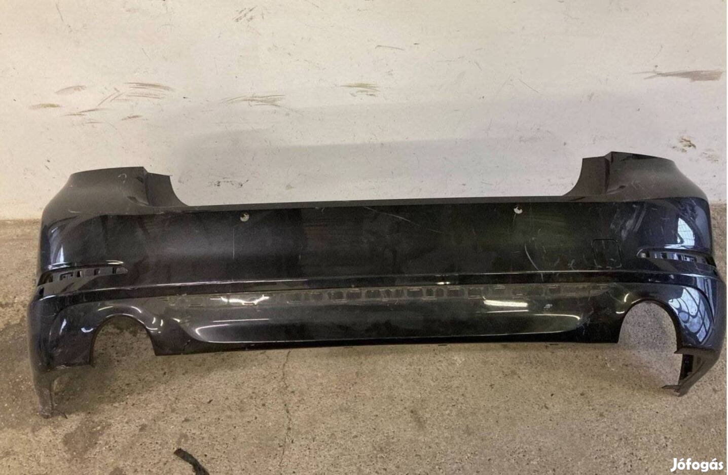 BMW G30 hátsó lökhárító