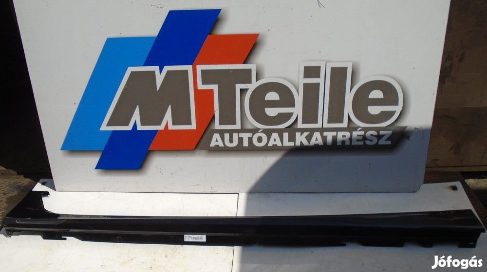 BMW G32 M bal oldali küszöb borítás fény packet-es