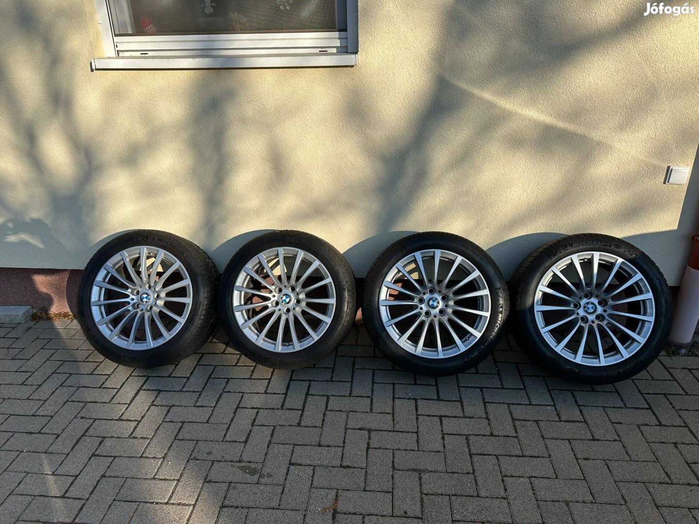 BMW G-széra 18"-os alufelni garnitúra Michelin Téligumikkal!