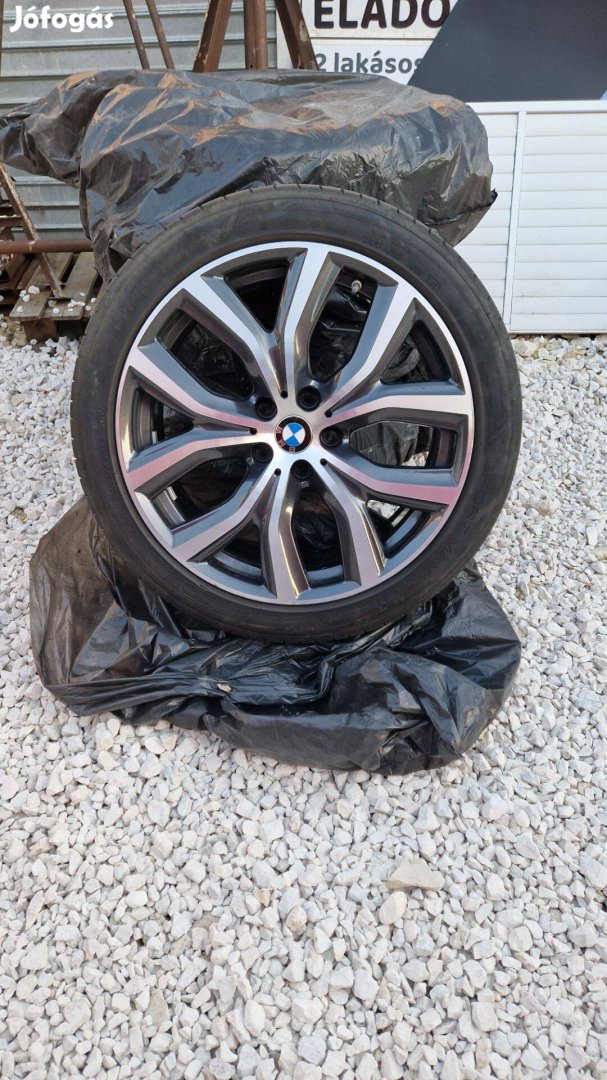 BMW Gyári Alufelni 225/45 R19 Nyári Gumikkal