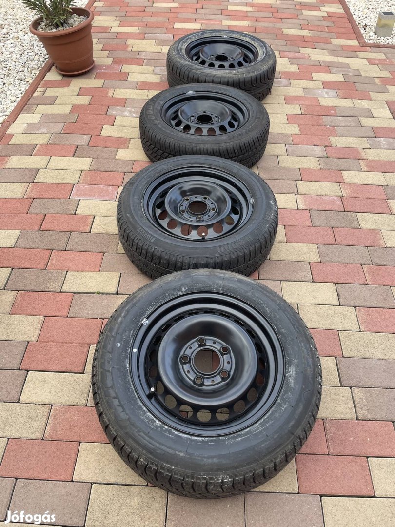 BMW Gyári lemezfelni eladó. Felnigarnitúra