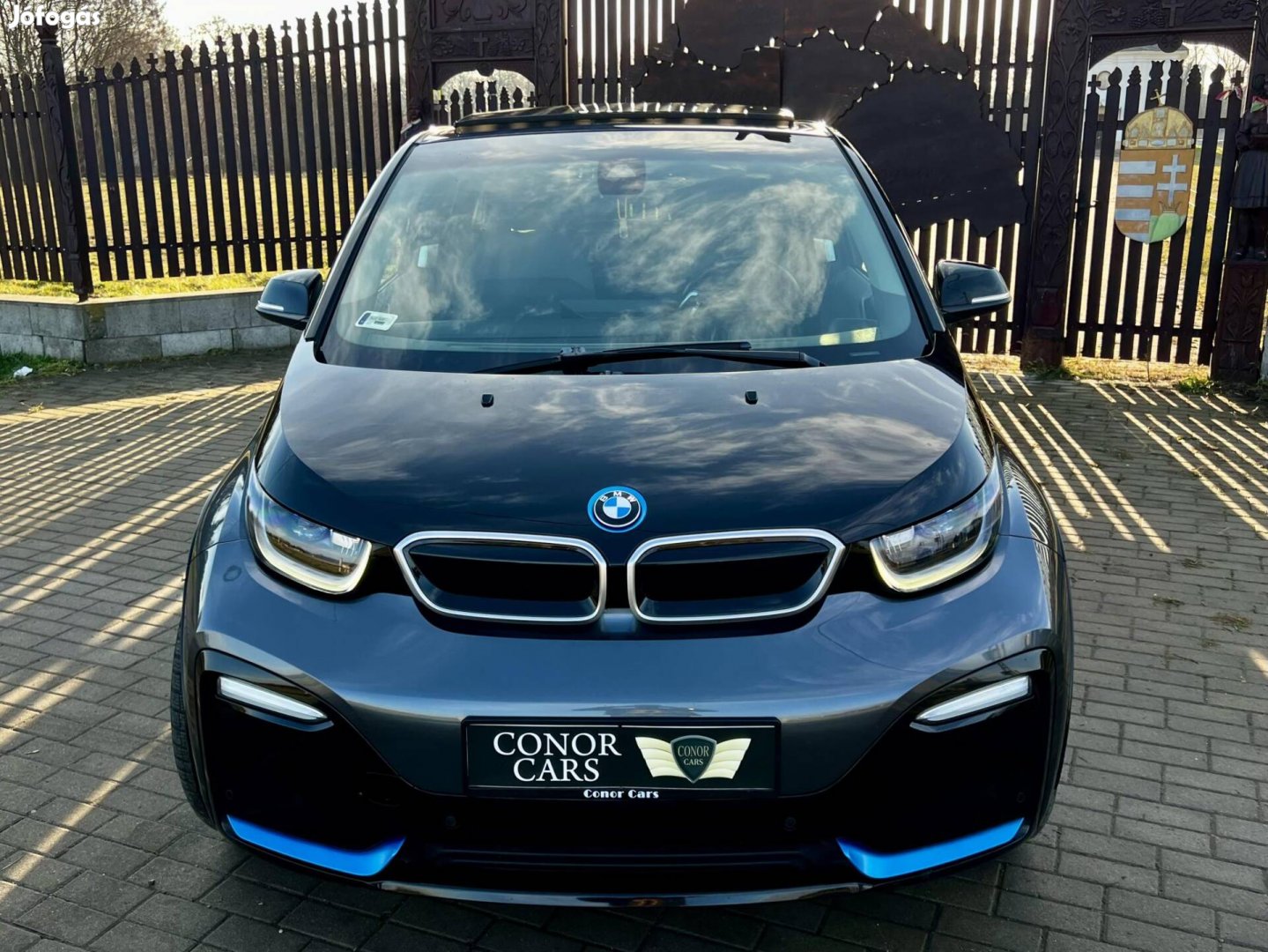 BMW I3 i3s 94Ah (Automata) Panorámatető. Sávtar...