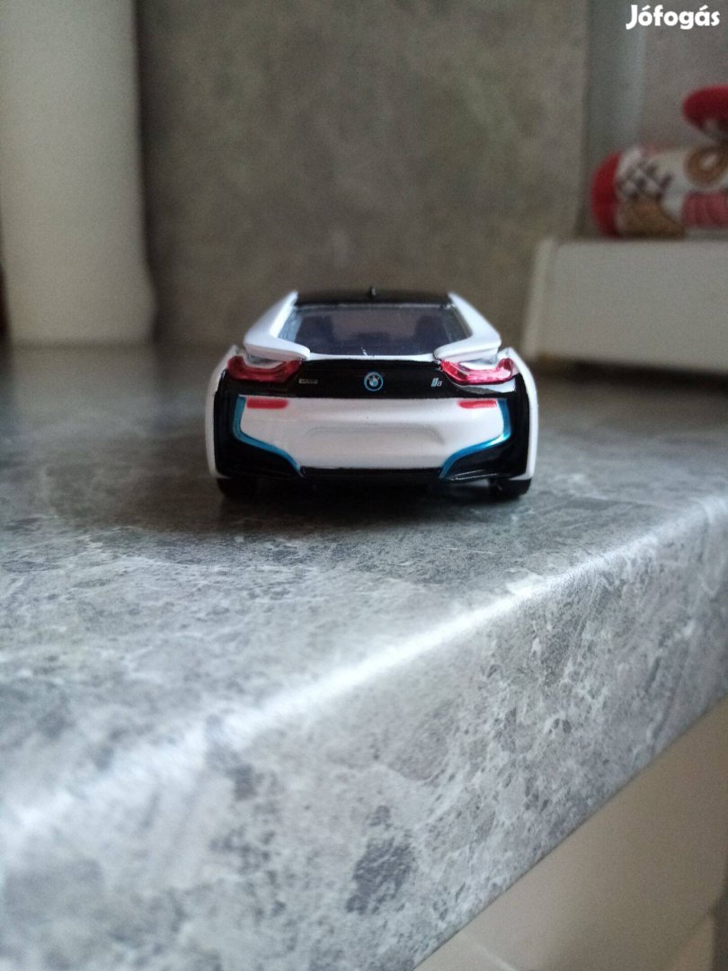 BMW I8 modellautó