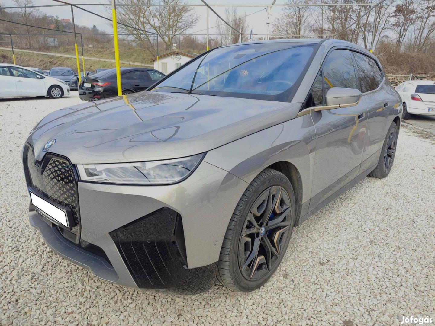 BMW IX xdrive40 74,1kWh Felszerelt-Sérülésmente...