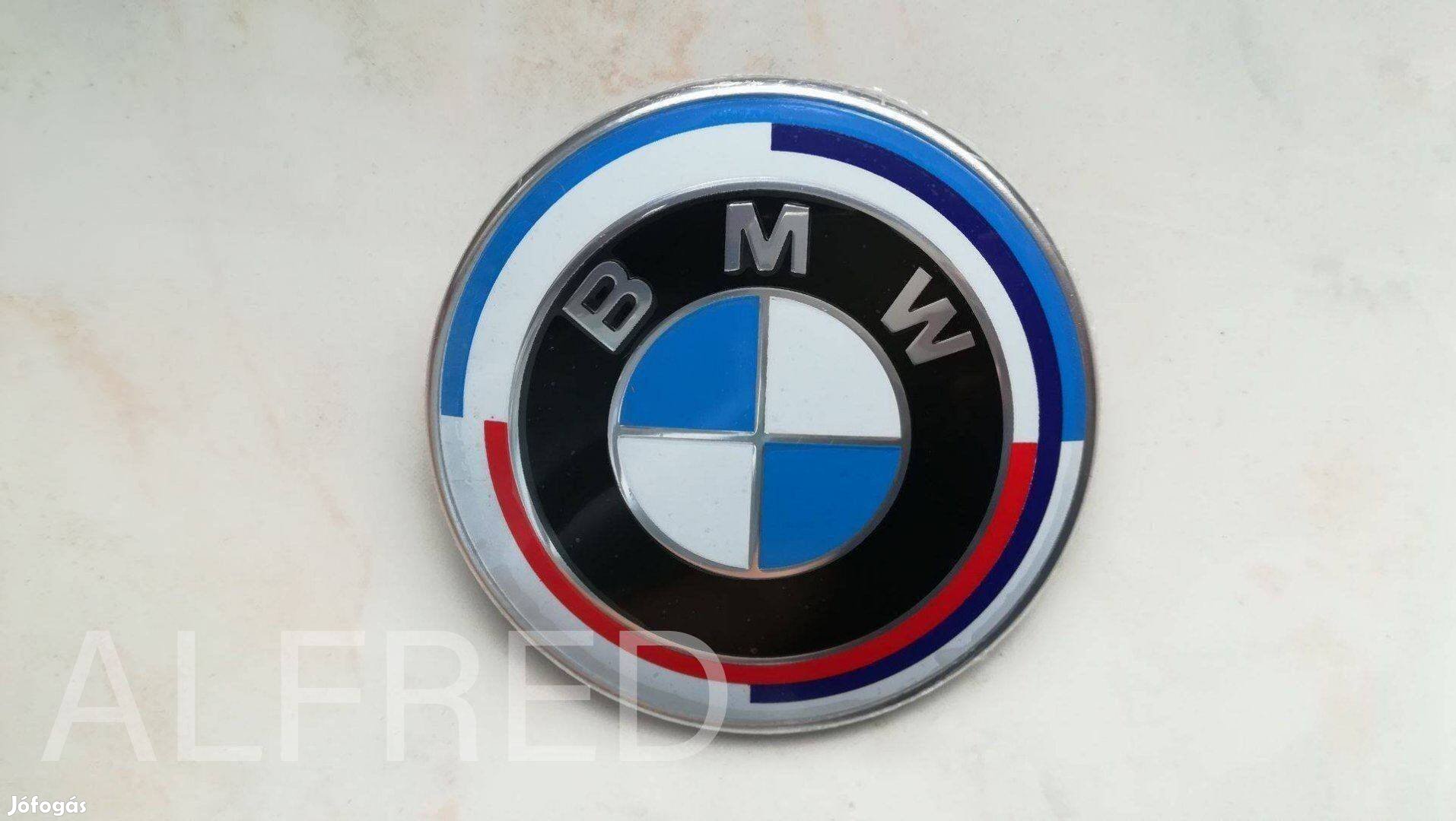 BMW Jubíleumi embléma szett 82mm+74mm átmérőkkel