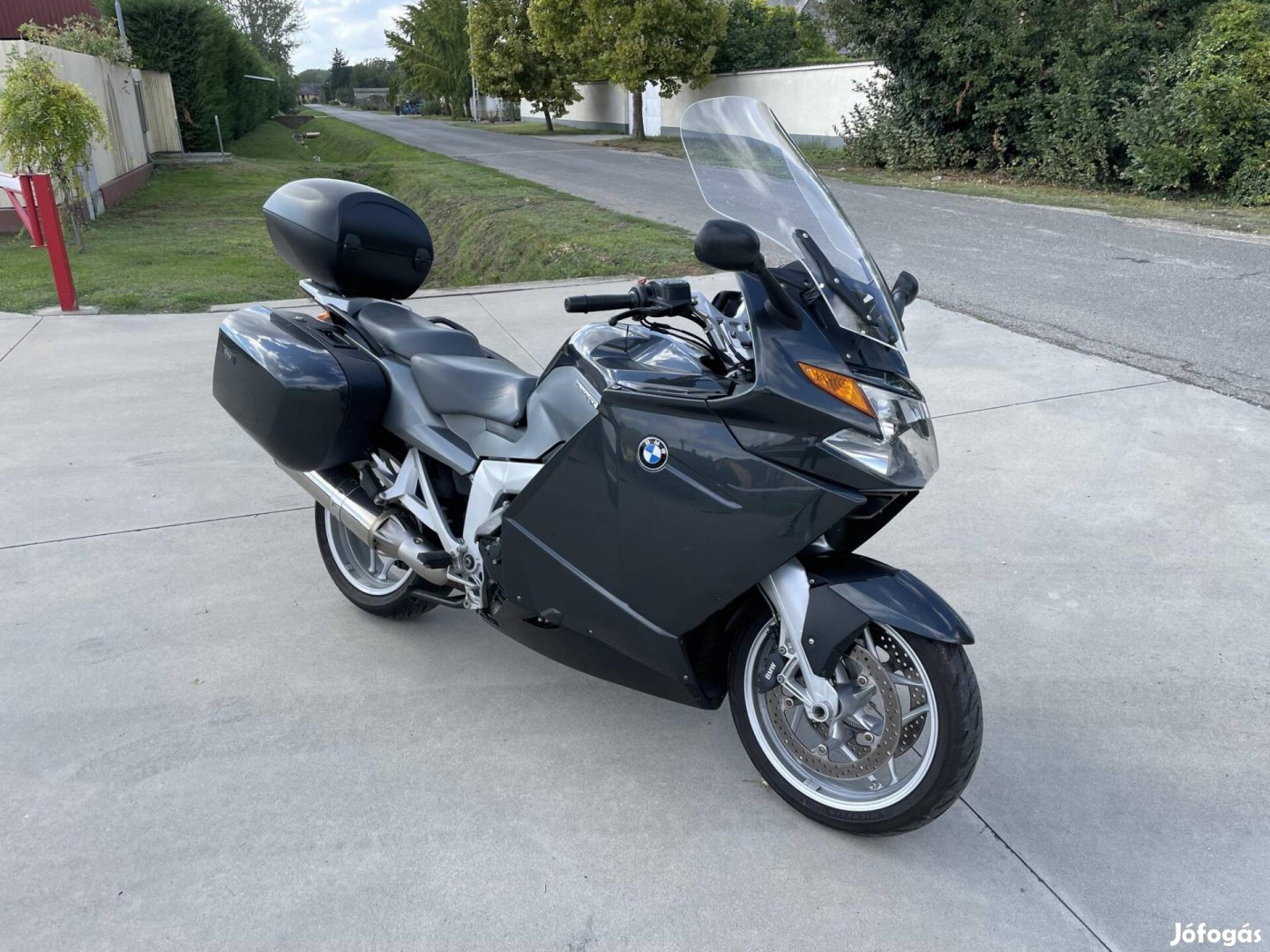 BMW K 1200 GT .