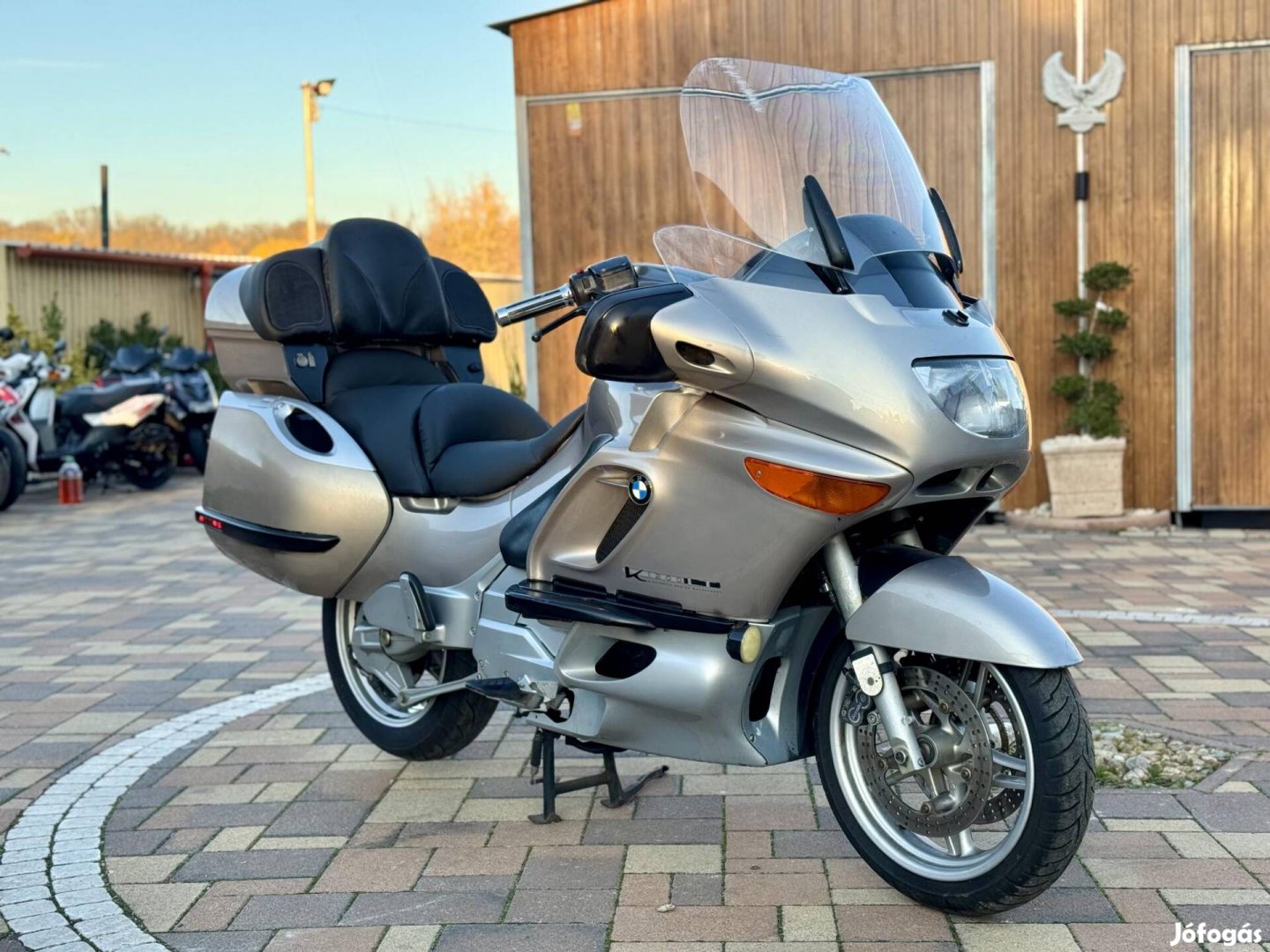 BMW K 1200 LT .