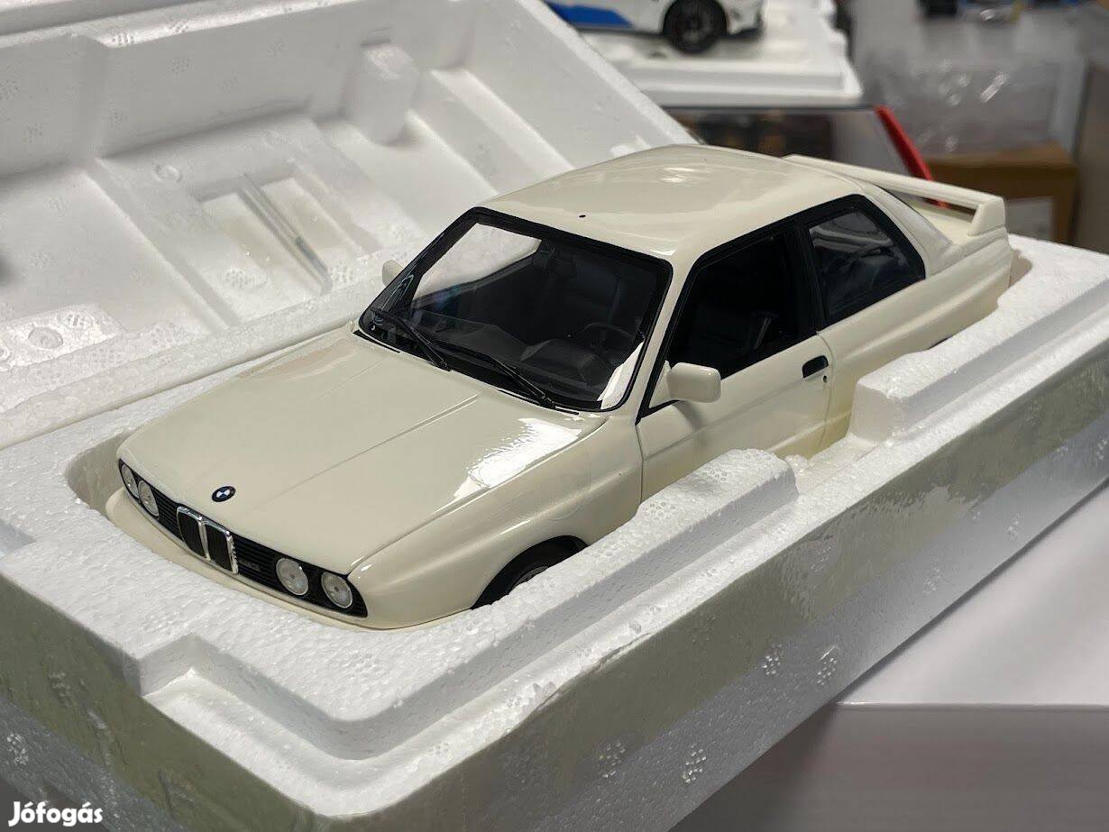 BMW M3 E30 1987 1:18 1/18 Minichamps 180020307