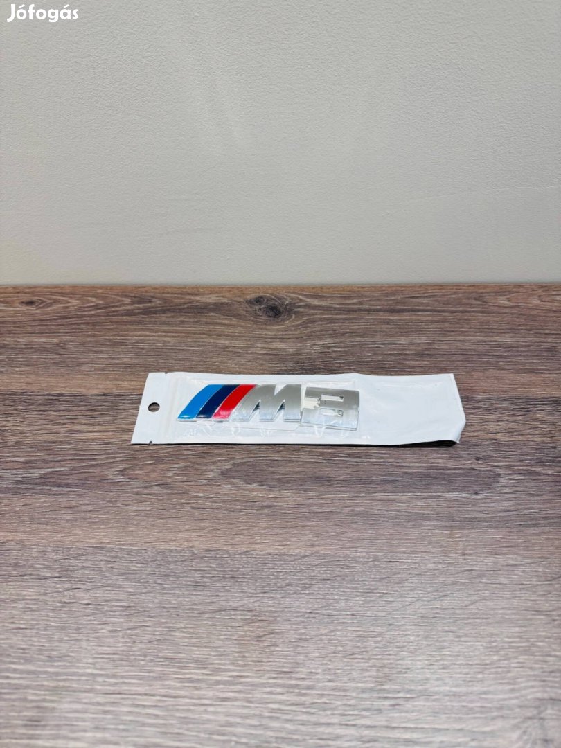 BMW M3 felirat