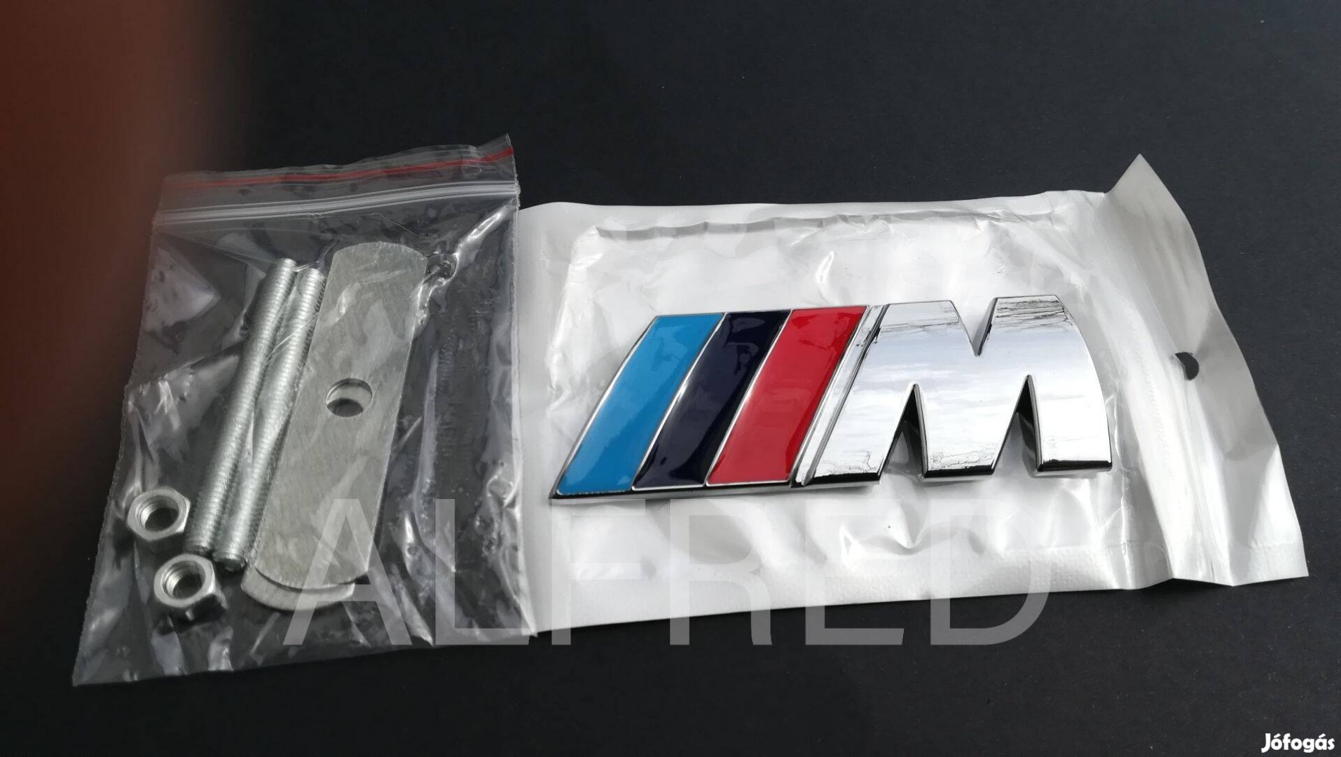 BMW M logó vesére (teljes fém)