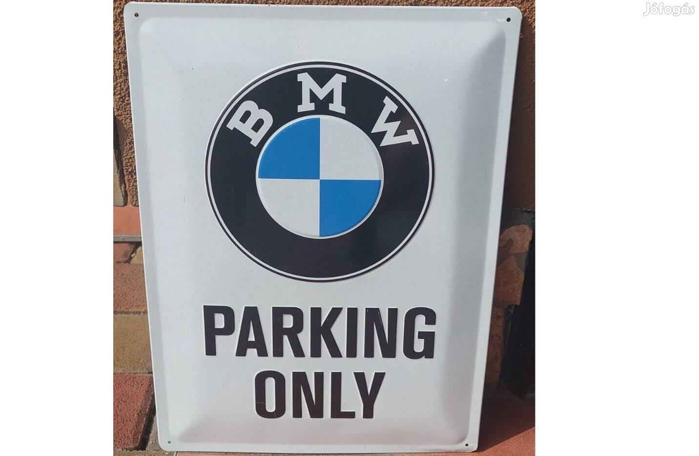 BMW Parking Olny - fémtábla 30x40