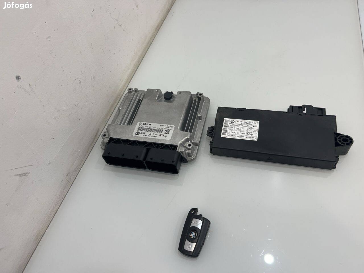 BMW X1 E84 20D 184le N47D20C Motorvezérlő szett 61359287534 8574352