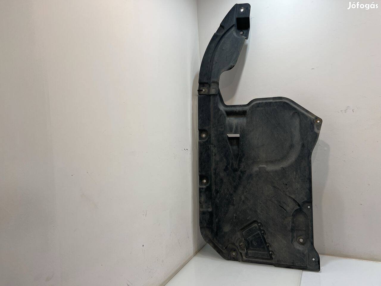 BMW X1 E84 23D 204le N47D20D Alsó motorburkolat