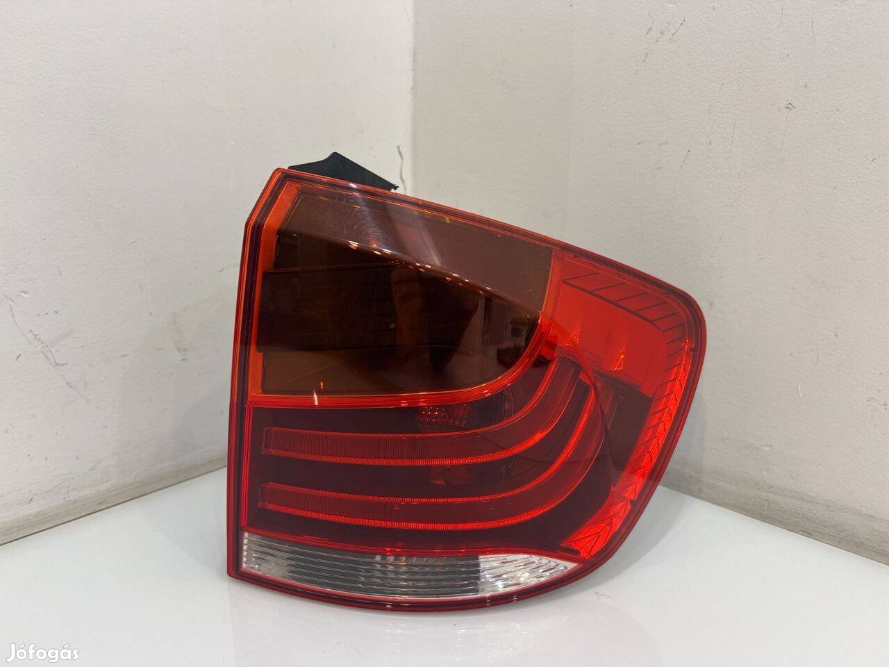 BMW X1 E84 Gyári LCI előtti Jobb hátsó külső lámpa