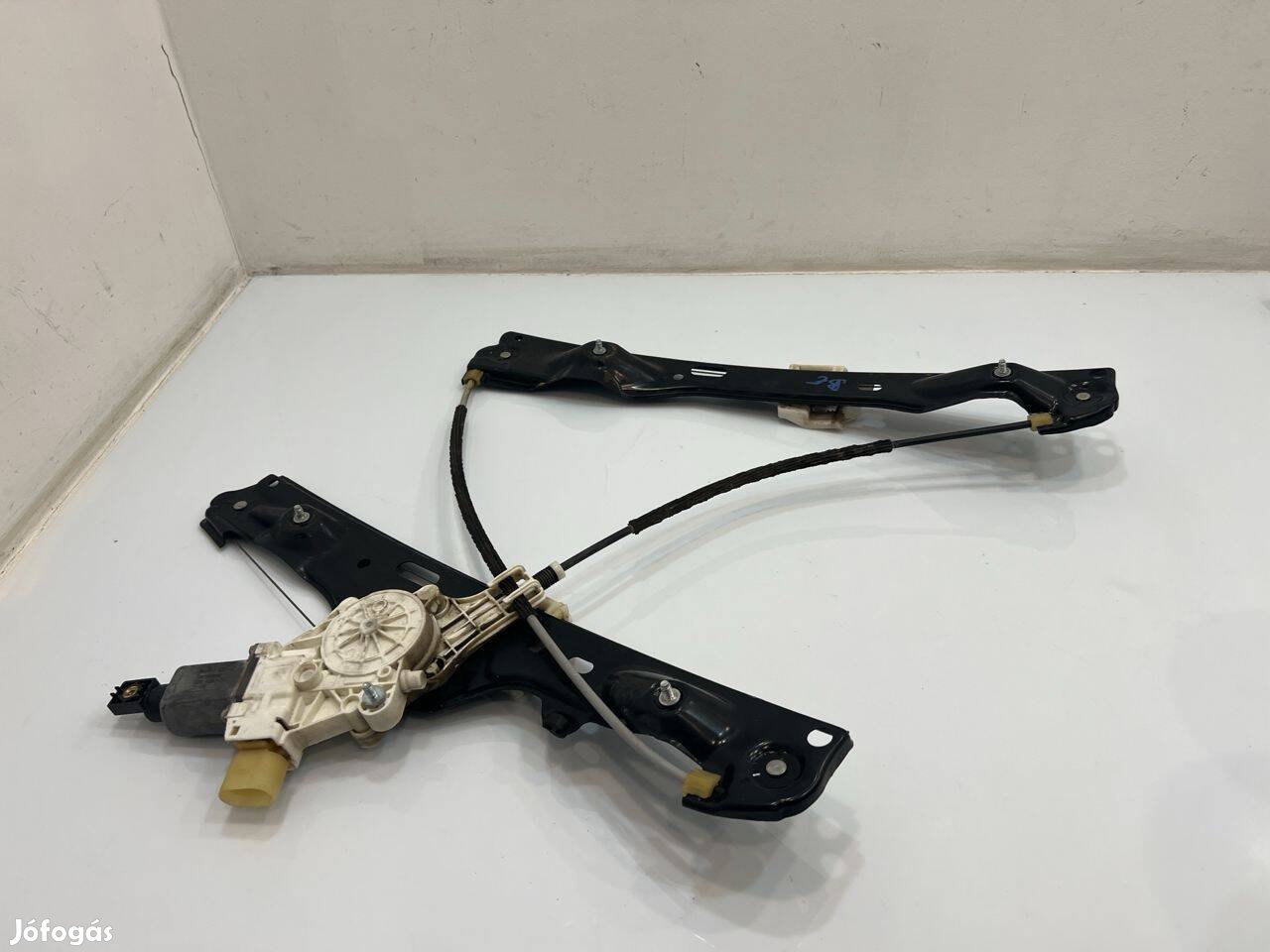 BMW X1 E84 bal első ablakemelő szerkezet 51332990385