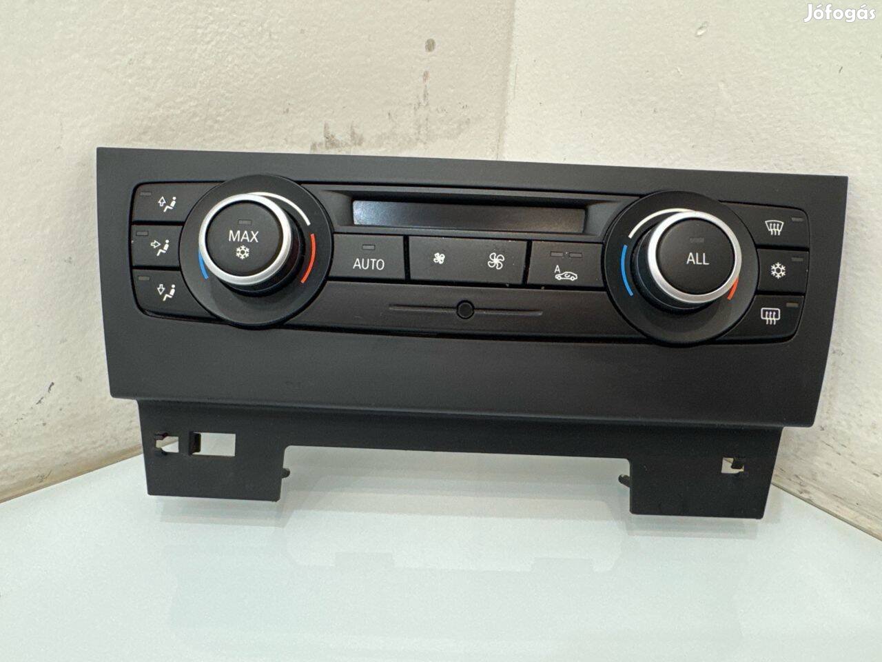 BMW X1 E84 digitális klímapanel, fűtéskapcsoló 64119242410