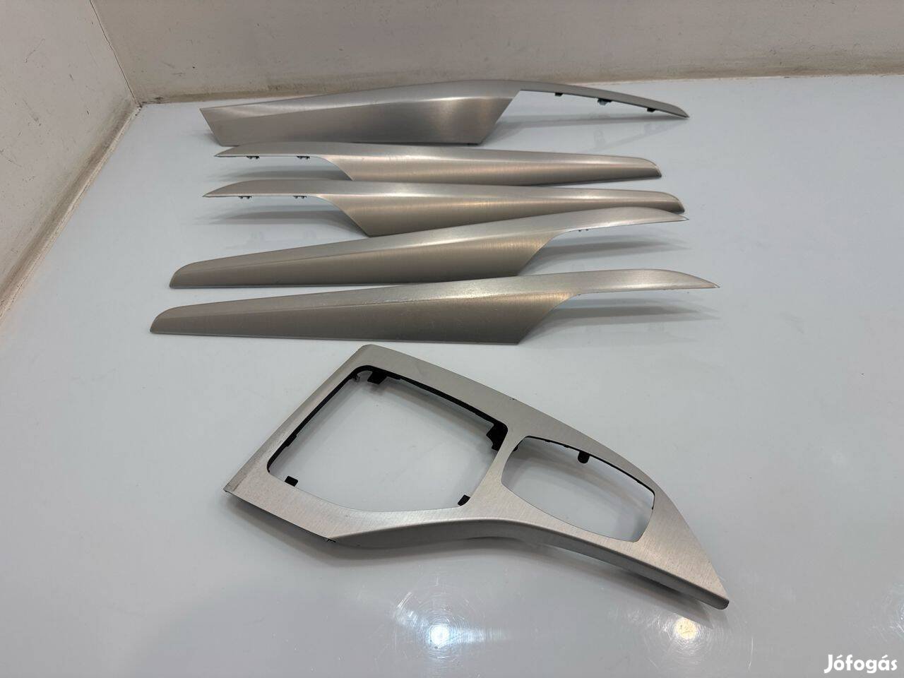 BMW X1 E84 szálcsiszolt ezüst beltér díszléc szett 2997467