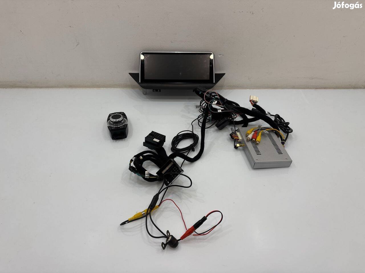 BMW X1 E84 utángyártott navigációs fejegység