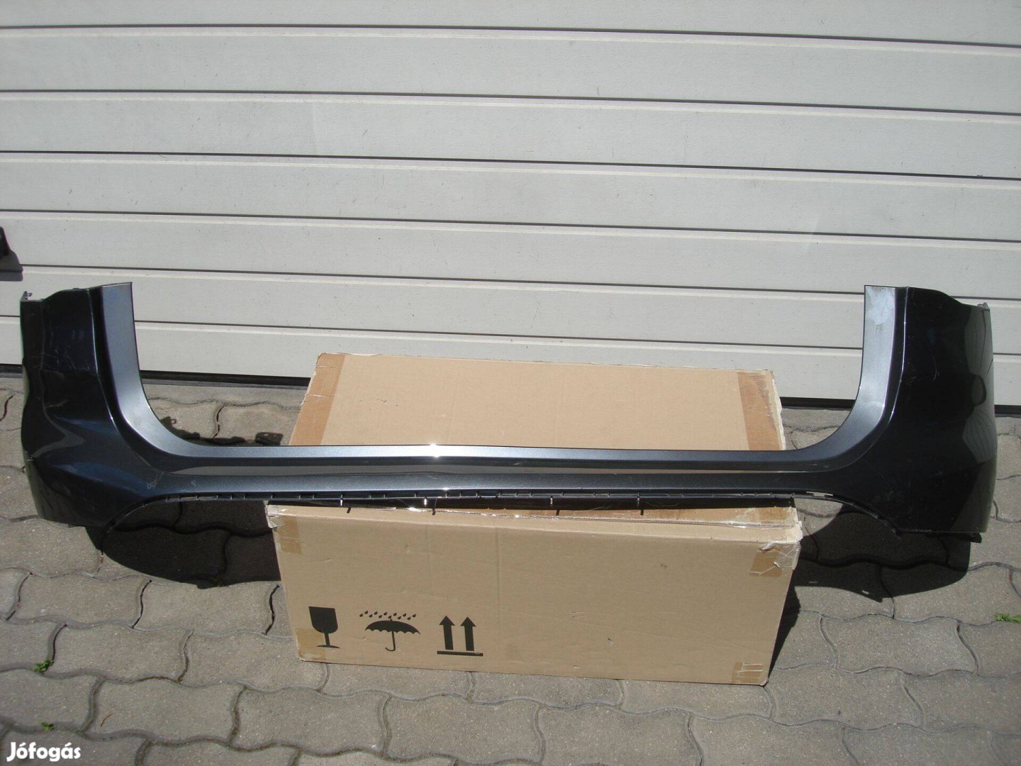 BMW X1 F48 hátsó lökhárító 7355260 2015-től