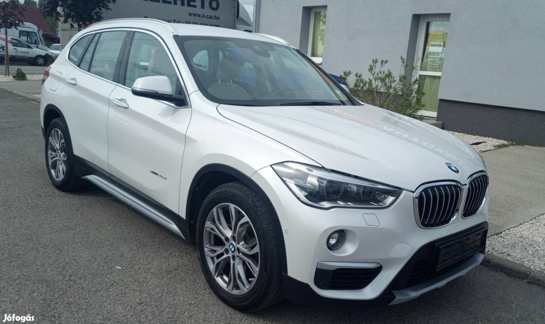 BMW X1 xdrive25d xline (Automata) Head UP Displ...