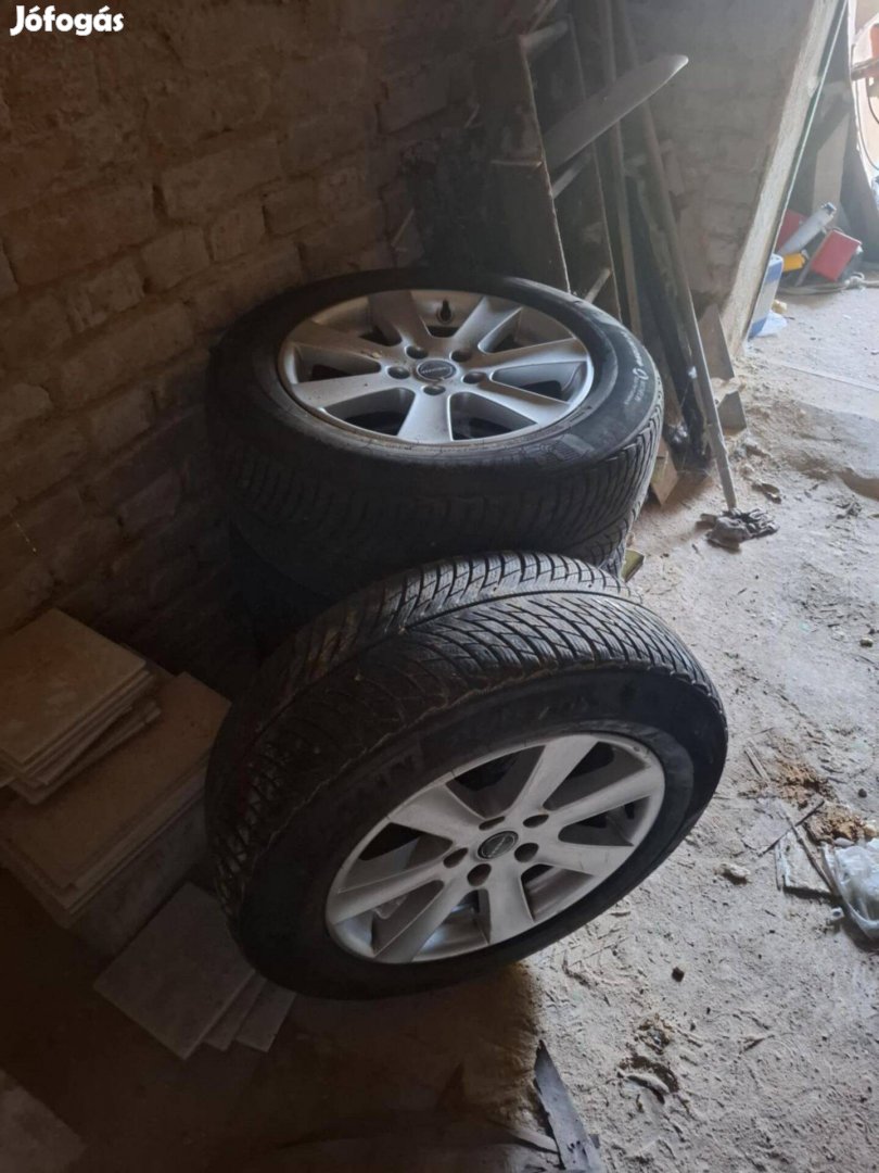 BMW X3 E83 Téligumi + Alufelni